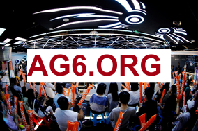左手送头，乌兹以为BLG又要被翻！但马上Gala就送回去！
